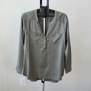 Eddie Bower shirt: Size: XL